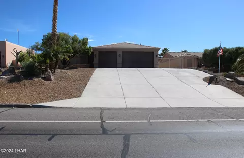402 Mcculloch Blvd S, Lake Havasu City, AZ 86406