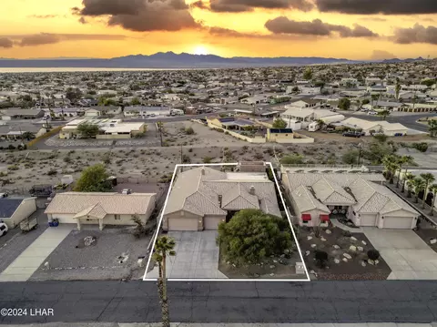 3433 Bluegrass Dr, Lake Havasu City, AZ 86406
