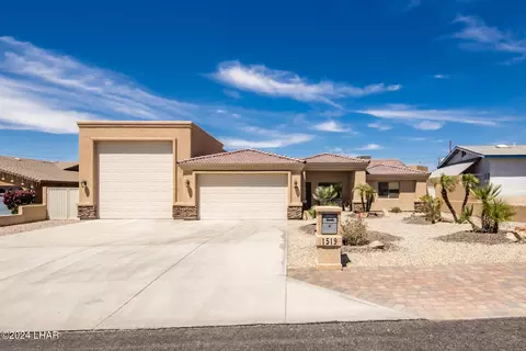 1519 Hawkeye Dr, Lake Havasu City, AZ 86406