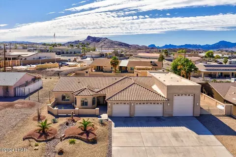 922 Eager Dr, Lake Havasu City, AZ 86406