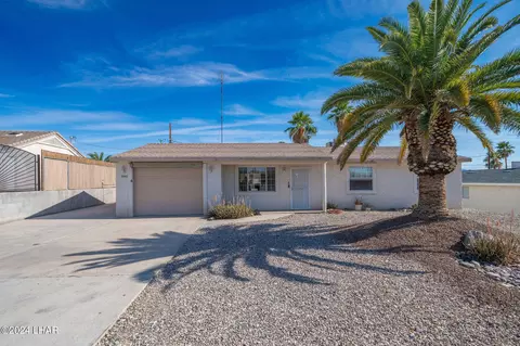 3392 Jamaica Blvd N, Lake Havasu City, AZ 86404