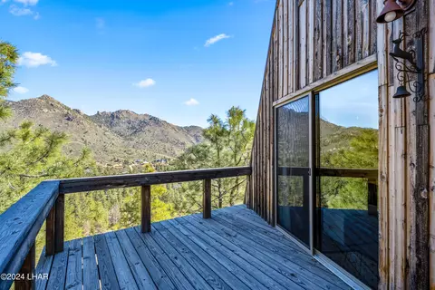 6740 E Canyon Rd, Kingman, AZ 86401 photo 4