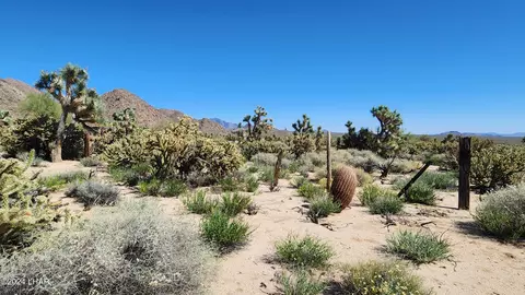 lot6 S Carrow Rd, Yucca, AZ 86438