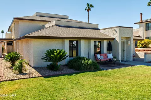 1877 Montana Vis # A, Lake Havasu City, AZ 86403
