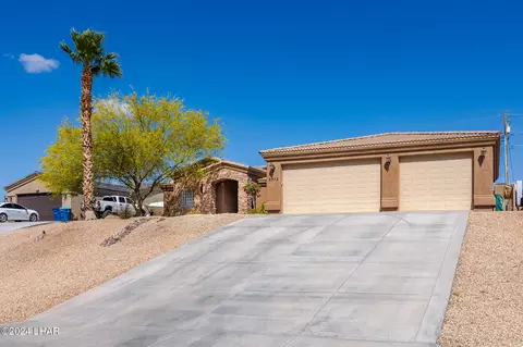 3275 Hassayampa Dr, Lake Havasu City, AZ 86406