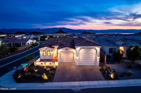 8004 Corte De Las Flores, Lake Havasu City, AZ 86406