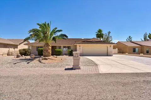 4042 Bluegrass Dr, Lake Havasu City, AZ 86406