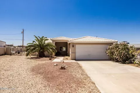 1890 Biscayne Ln, Lake Havasu City, AZ 86403