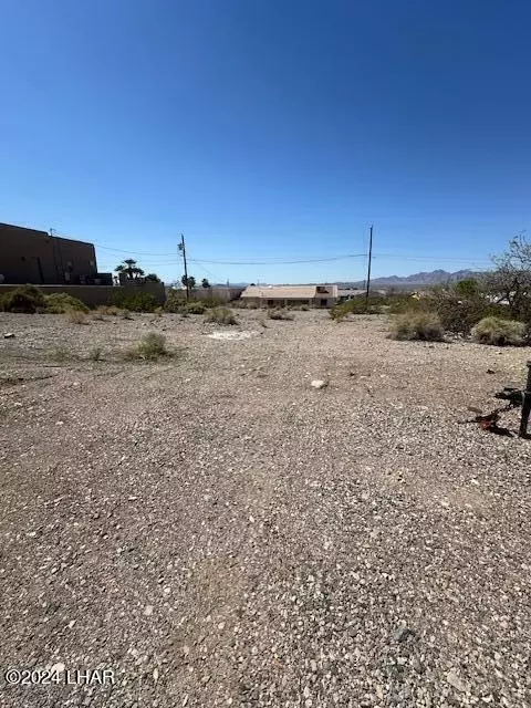 1695 Cactus Wren Dr, Lake Havasu City, AZ 86403