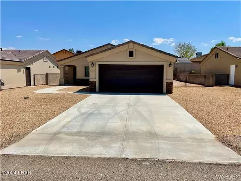 2820 N Rainbow St, Kingman, AZ 86401