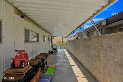 342 E Riverfront Dr, Parker, AZ 85344 photo 4
