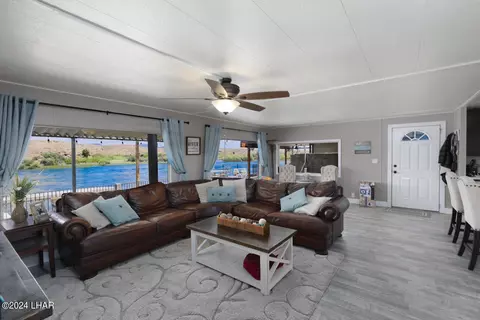 342 E Riverfront Dr, Parker, AZ 85344 photo 6