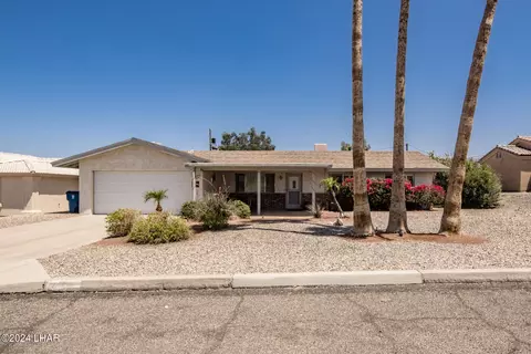 3165 Silver Arrow Dr, Lake Havasu City, AZ 86406