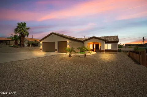2740 Barite Dr, Lake Havasu City, AZ 86404