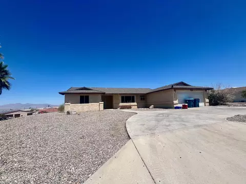 2585 Everglades Dr, Lake Havasu City, AZ 86403