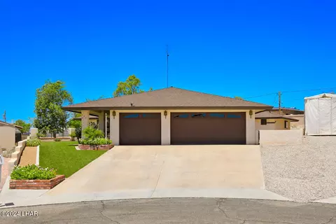 383 Meteor Ln, Lake Havasu City, AZ 86403
