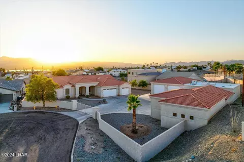 2145 Malahini Ln, Lake Havasu City, AZ 86404