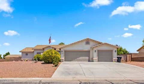 2806 Mountain Trail Rd, Kingman, AZ 86401