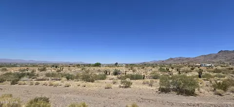 0000 Shipp Dr, Golden Valley, AZ 86413