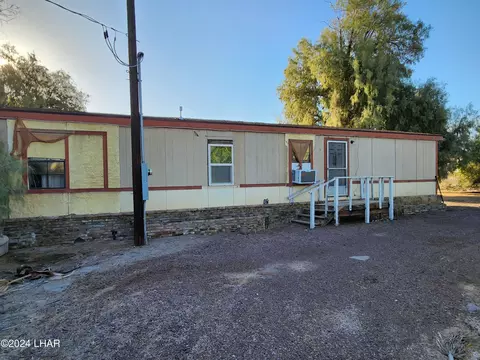 66111 S Moon Mountain Dr, Cibola, AZ 85328