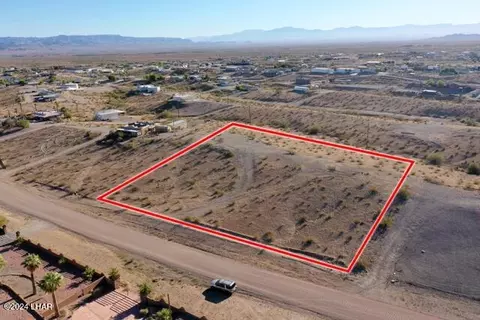 7606 N Wagon Wheel Dr, Lake Havasu City, AZ 86404