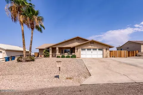 3083 Silversmith Dr, Lake Havasu City, AZ 86406