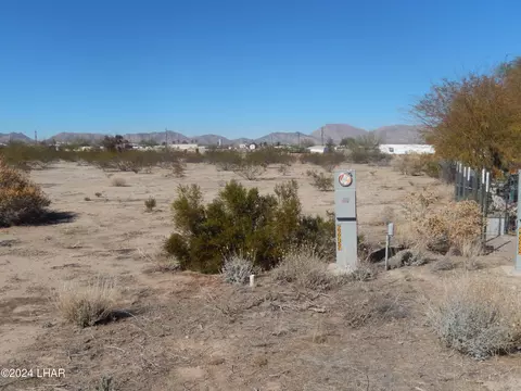 66959 Ocean View Ln, Salome, AZ 85348