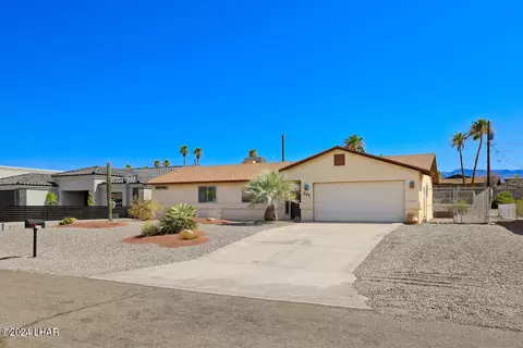 117 Sunray Dr, Lake Havasu City, AZ 86403