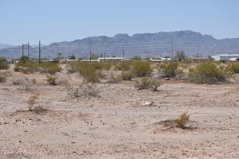 12884 Golden Shores Pkwy, Topock, AZ 86436