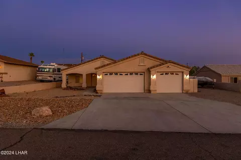 3128 Moccasin Dr, Lake Havasu City, AZ 86406