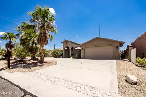 3910 Duke Dr, Lake Havasu City, AZ 86404