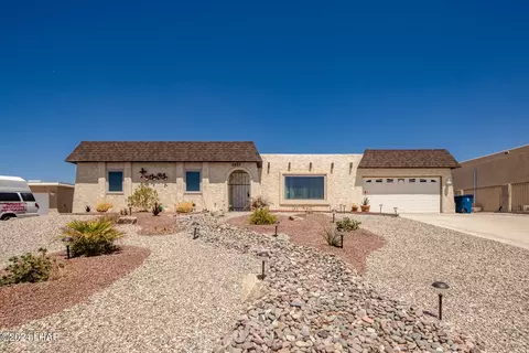 2855 Cisco Dr N, Lake Havasu City, AZ 86403