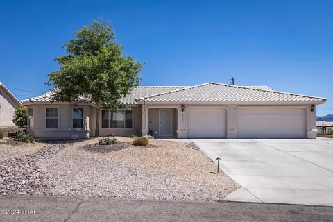 2790 Indian Pipe Dr, Lake Havasu City, AZ 86406