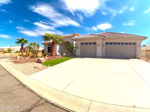 2426 Jacob Row, Lake Havasu City, AZ 86404