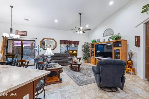2037 E Crystal Dr, Fort Mohave, AZ 86426 photo 8