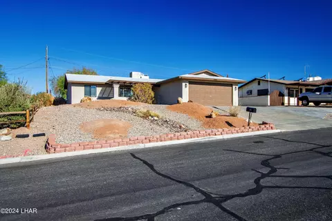 3381 Medicine Bow Dr, Lake Havasu City, AZ 86406