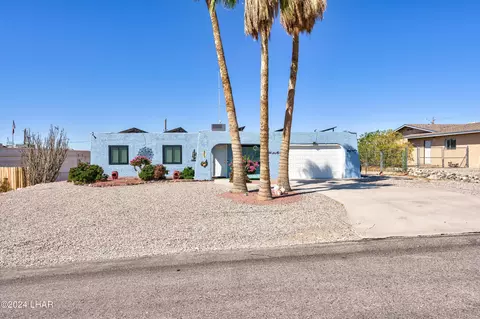 3421 Buckboard Way, Lake Havasu City, AZ 86404