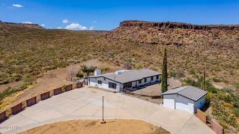 575 Sycamore Ave, Kingman, AZ 86409