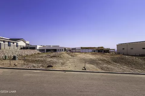 6740 Avienda De Los Foothills, Lake Havasu City, AZ 86406