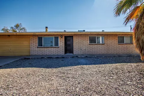 180 Acoma Blvd N, Lake Havasu City, AZ 86403