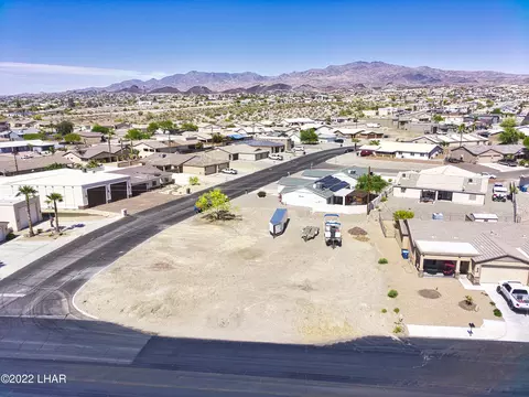 3498 Hollister Dr, Lake Havasu City, AZ 86406