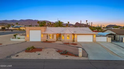 3698 Tarpon Dr, Lake Havasu City, AZ 86406