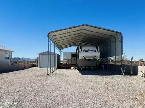16 N Saguaro Rd, Quartzsite, AZ 85346