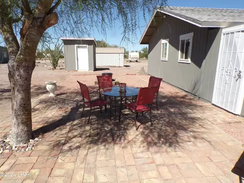 Exterior - 44351 Main St, Bouse, AZ 85325 photo 13 of 21