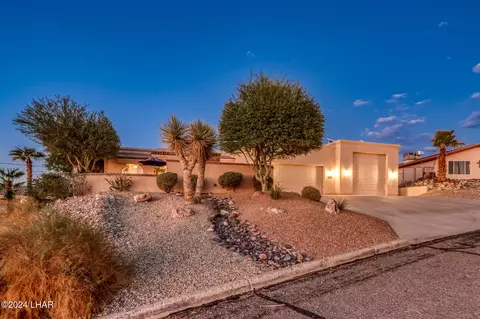 2861 Briarcrest Dr, Lake Havasu City, AZ 86404