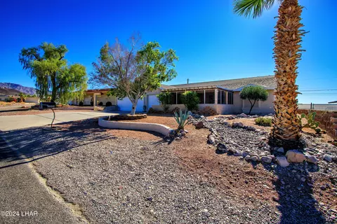 3664 Mission Dr S, Lake Havasu City, AZ 86406