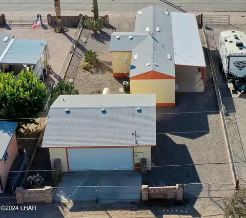 View/Area - 27625 Frame Ave, Bouse, AZ 85325 photo 2 of 5