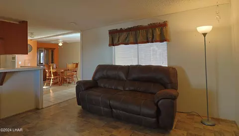 Living - 27625 Frame Ave, Bouse, AZ 85325 photo 2 of 3