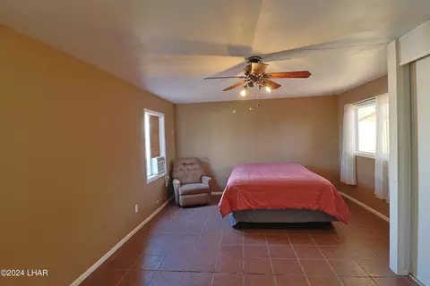 Bedroom - 27625 Frame Ave, Bouse, AZ 85325 photo 7 of 8