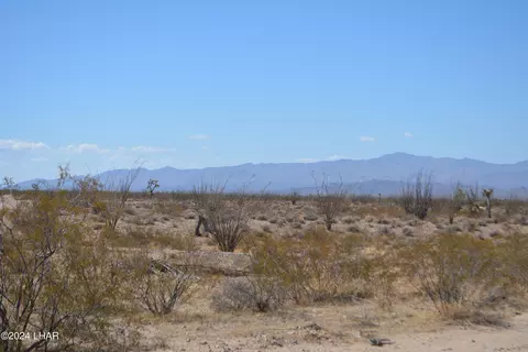 G1 Knox Dr, Yucca, AZ 86438
